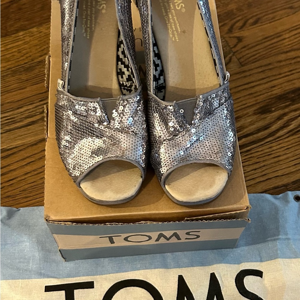Toms  peek toe pewter sequence wedges